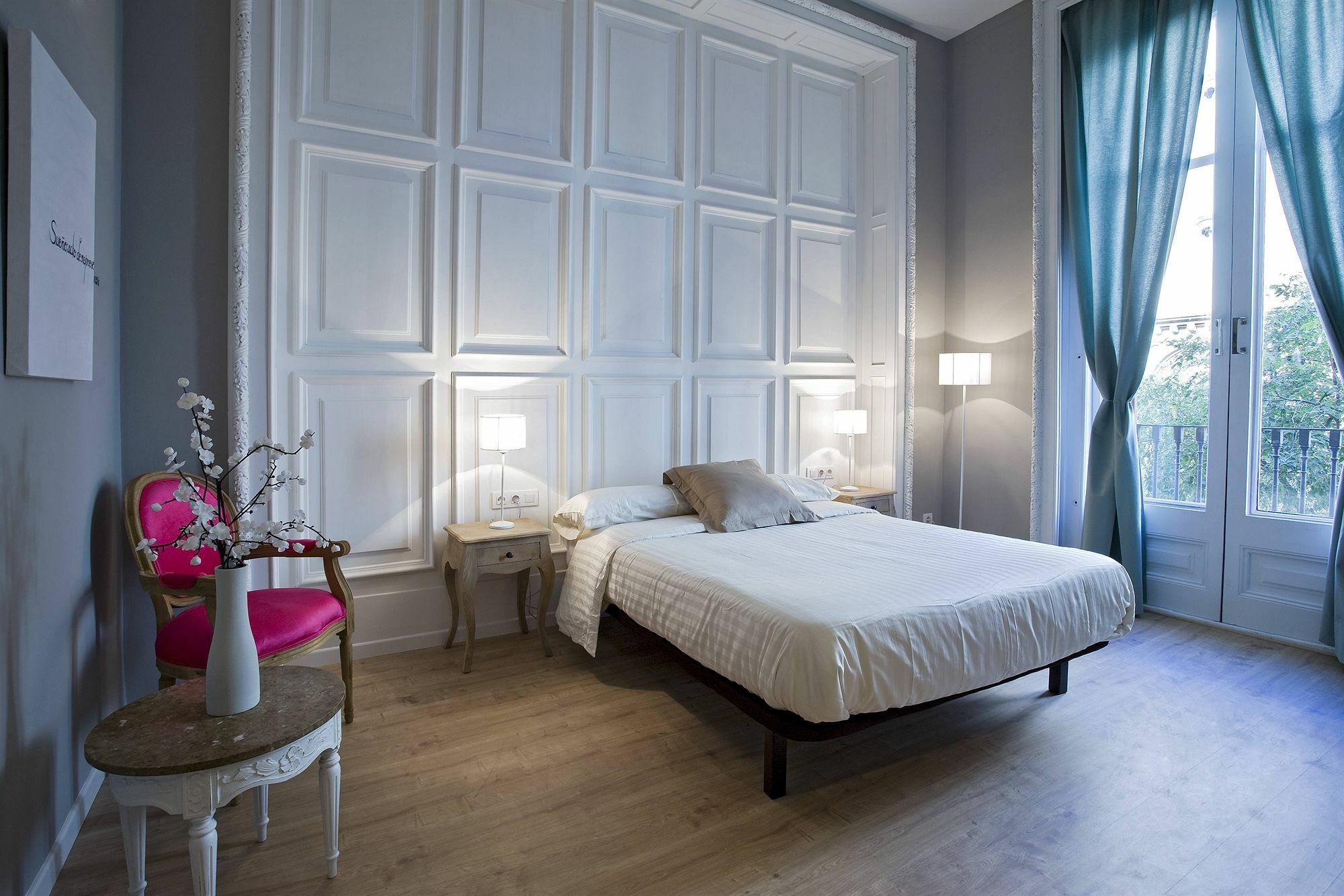 Violeta Boutique Hotel Barcelona Exterior photo